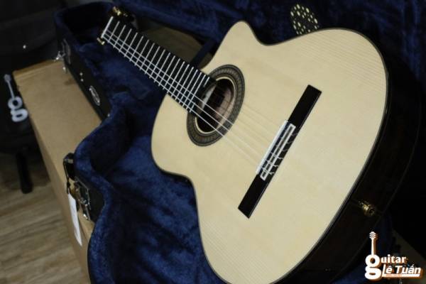 Cordoba 55FCE Negra - Ziricote Limited Edition (made in Spain)